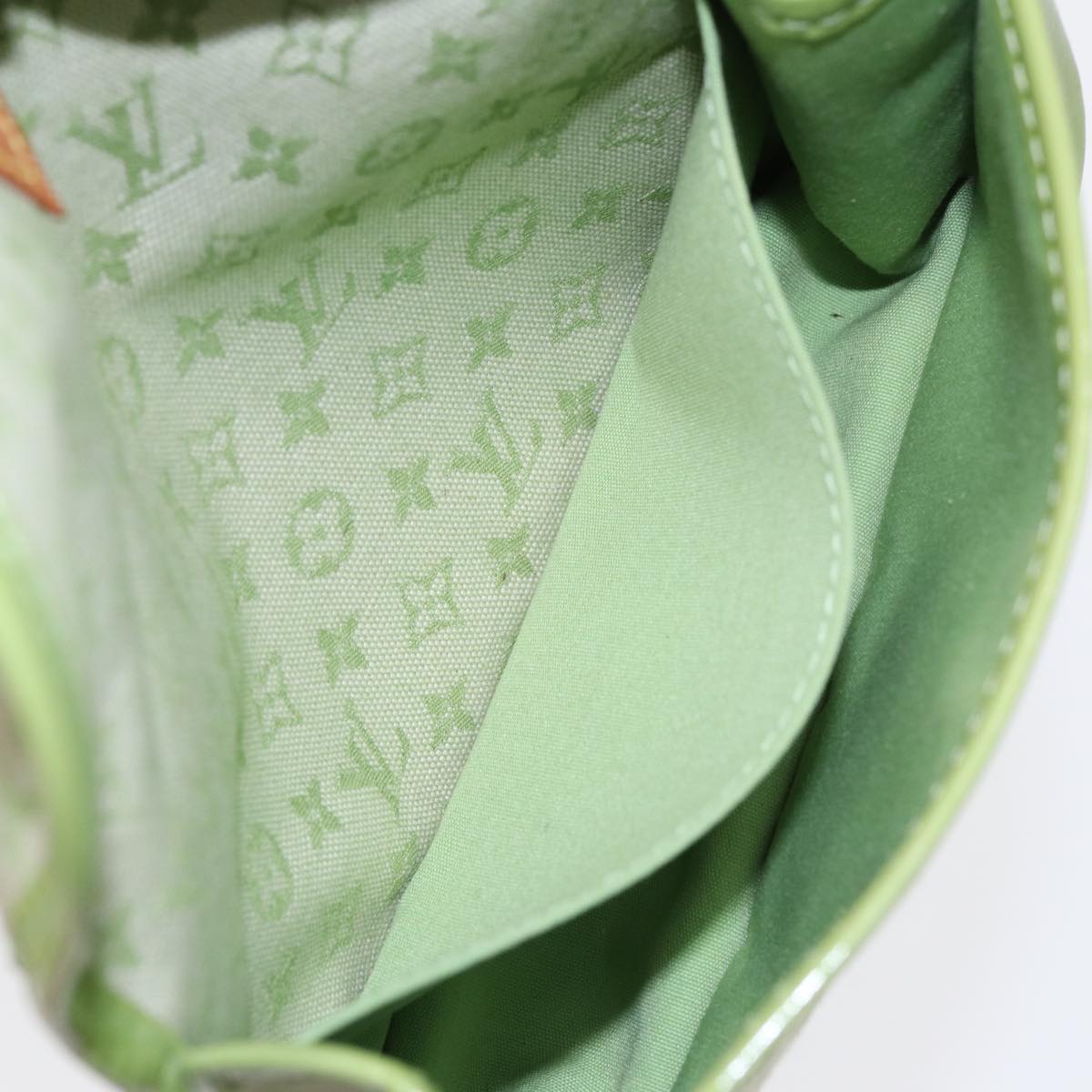 Louis Vuitton Marie, Green, Canvas, clutch