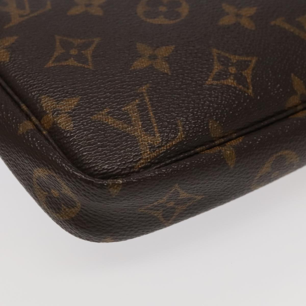 Louis Vuitton Pochette Accessoire, Brown, Canvas, clutch