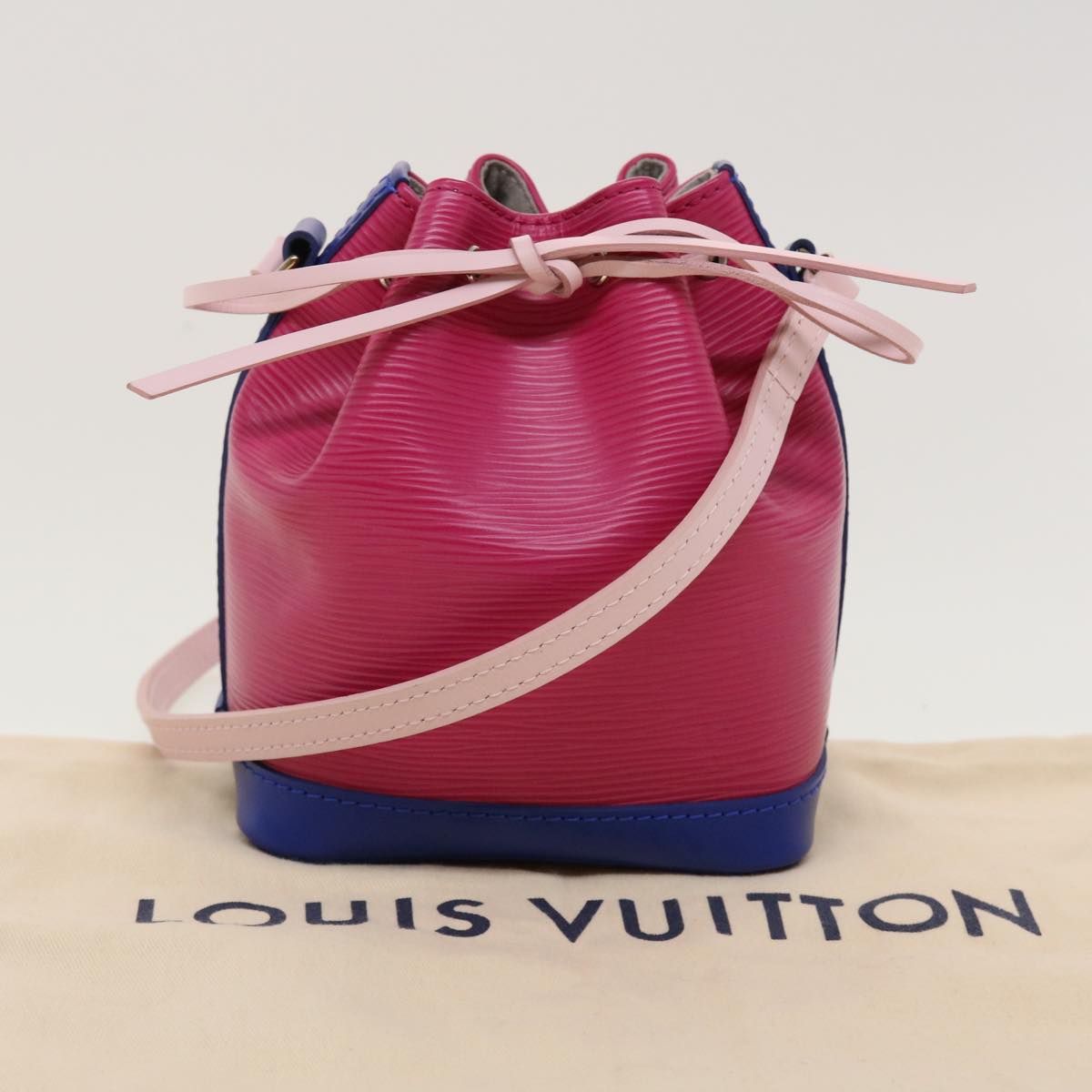 Louis Vuitton Petit Noe NM Handbag Epi Leather, PINK, LEATHER, Handbag