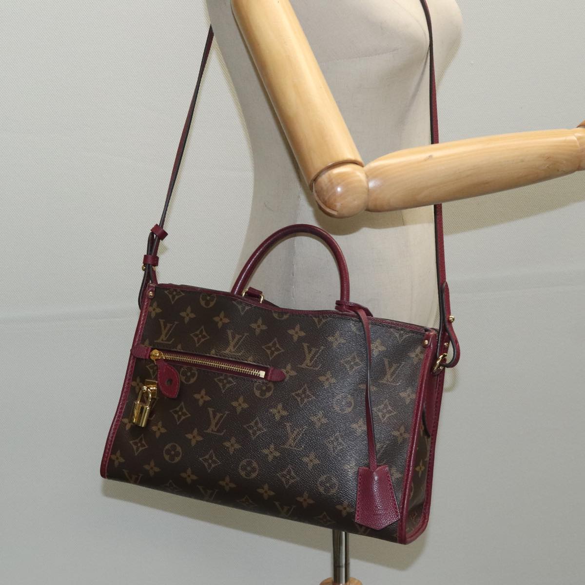 Louis Vuitton Popincourt, Brown, Canvas, handbag