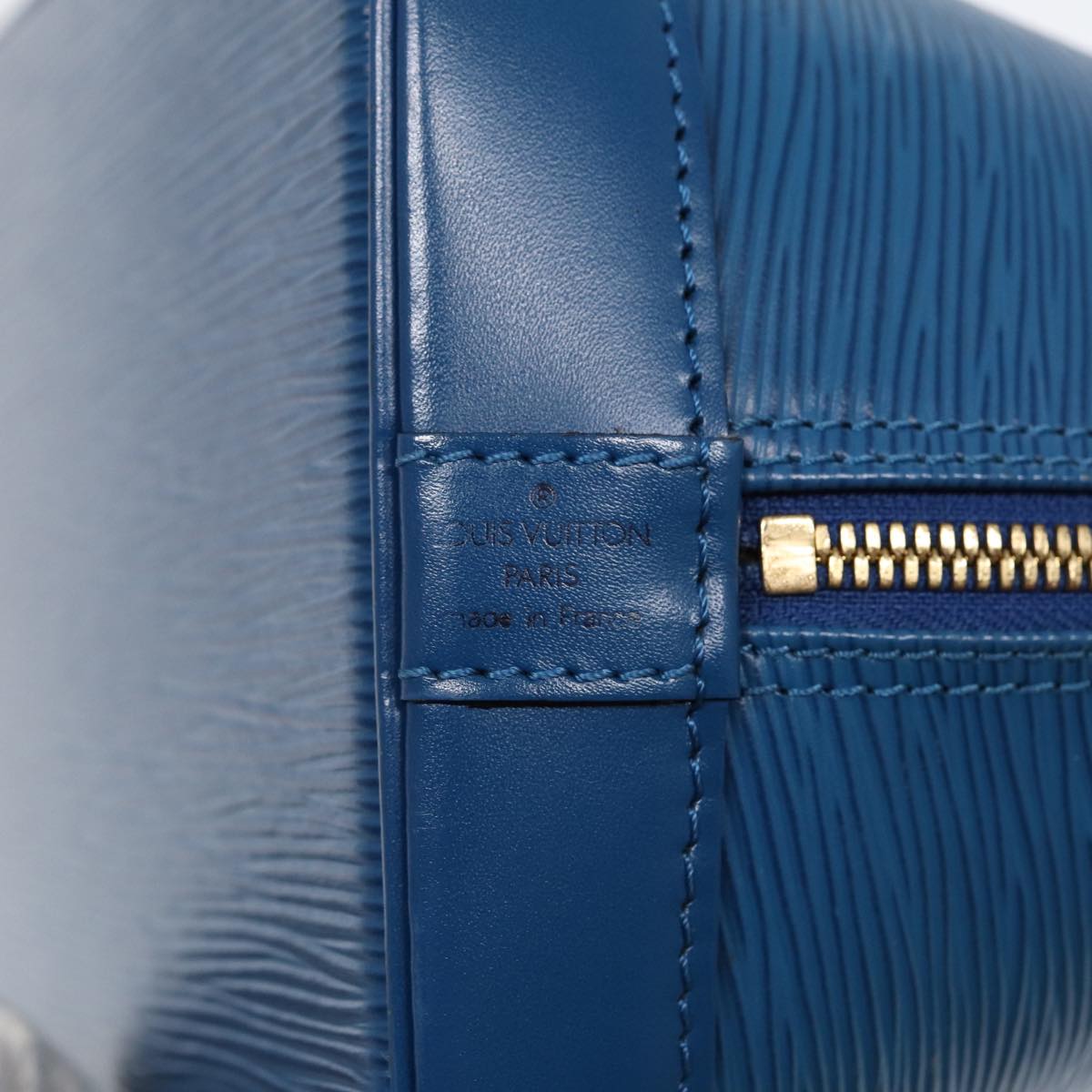 Louis Vuitton Alma, Blue, Leather, handbag