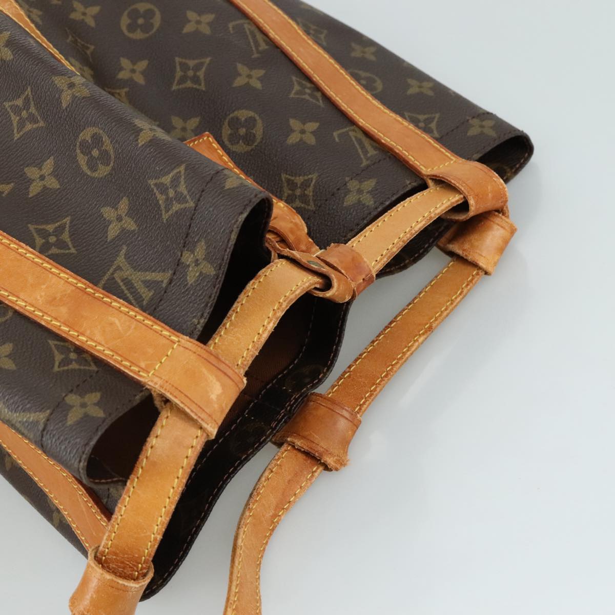 Louis Vuitton Randonnée, Brown, Canvas, shoulder