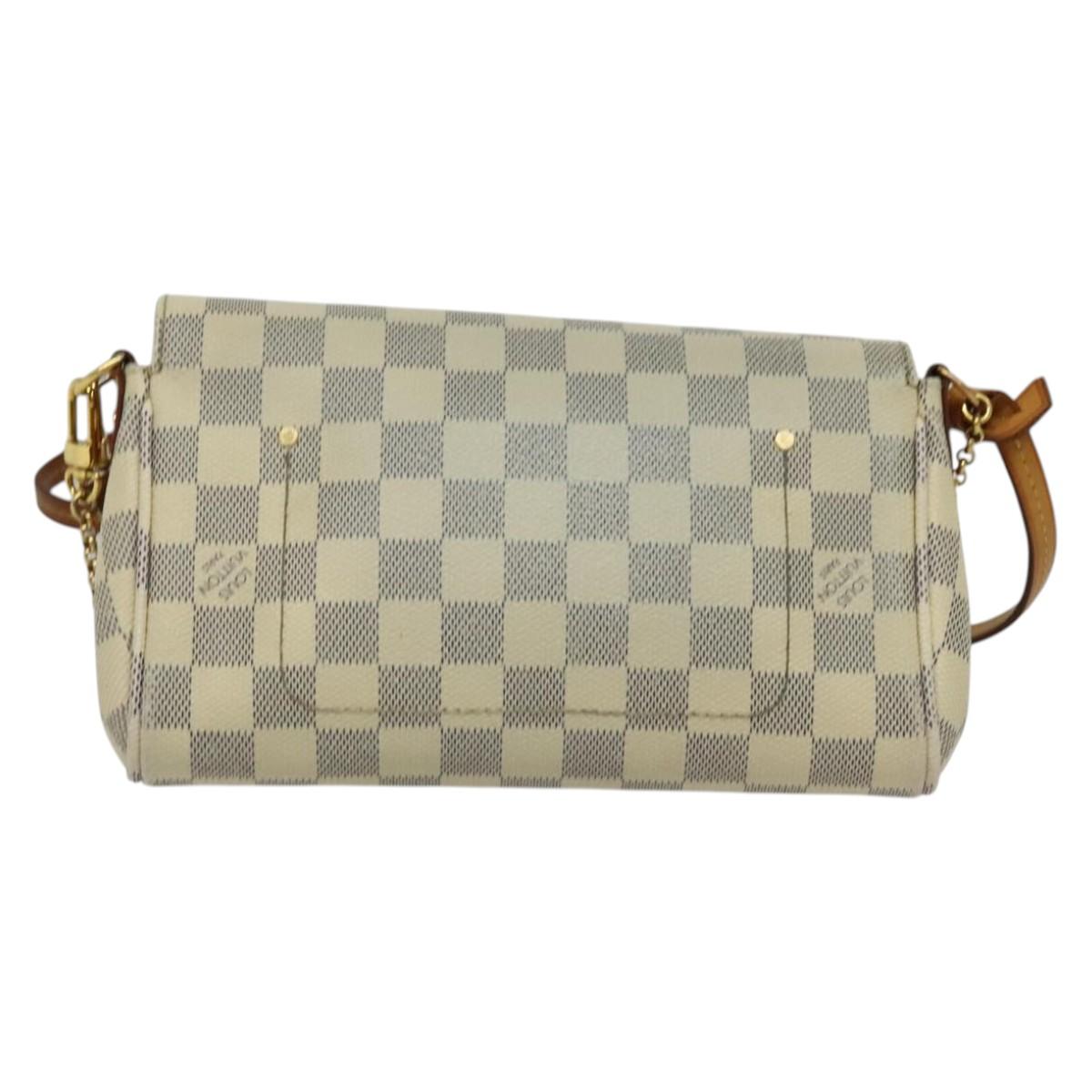 Louis Vuitton Favorite, White, Canvas, shoulder