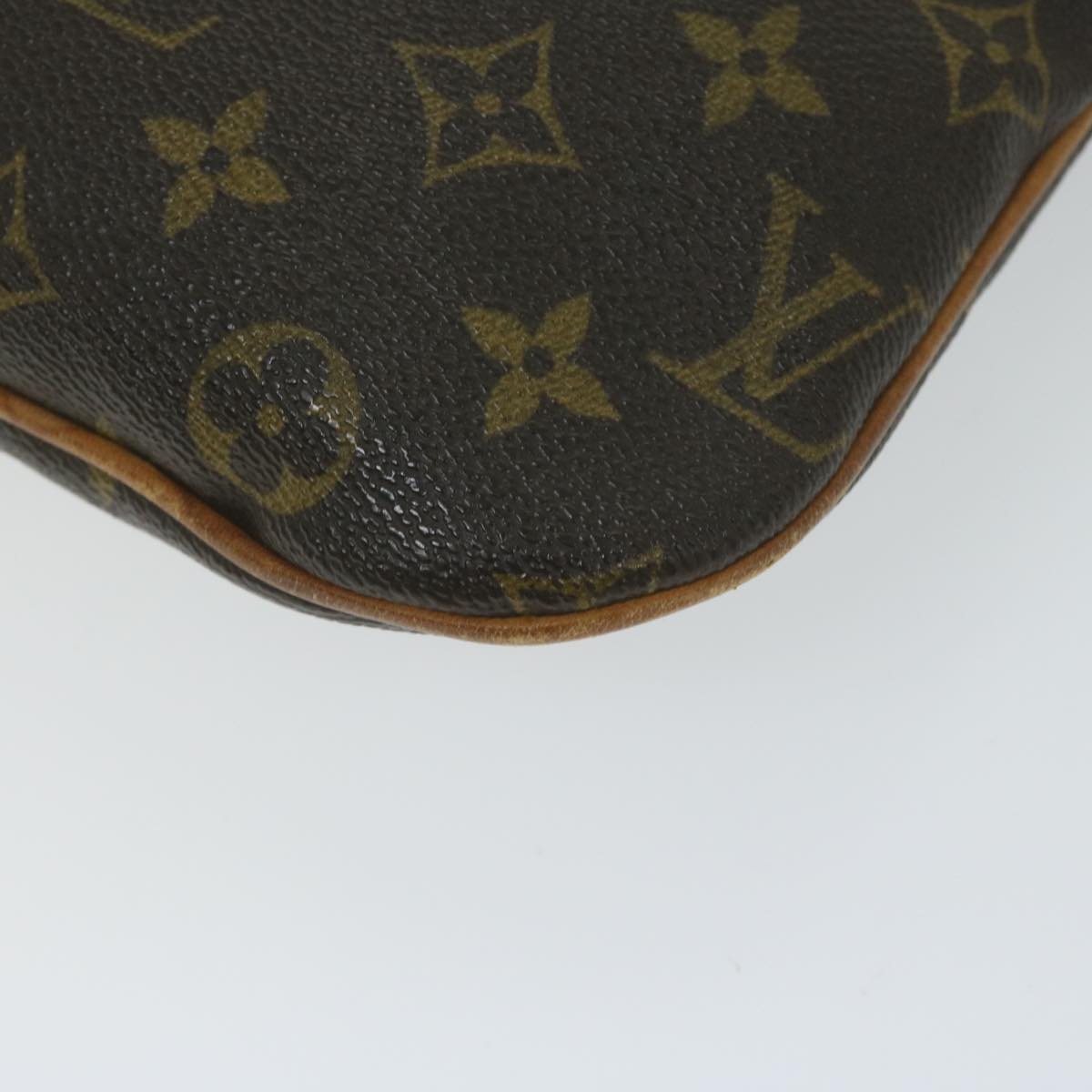 Louis Vuitton Bosphore, Brown, Canvas, shoulder