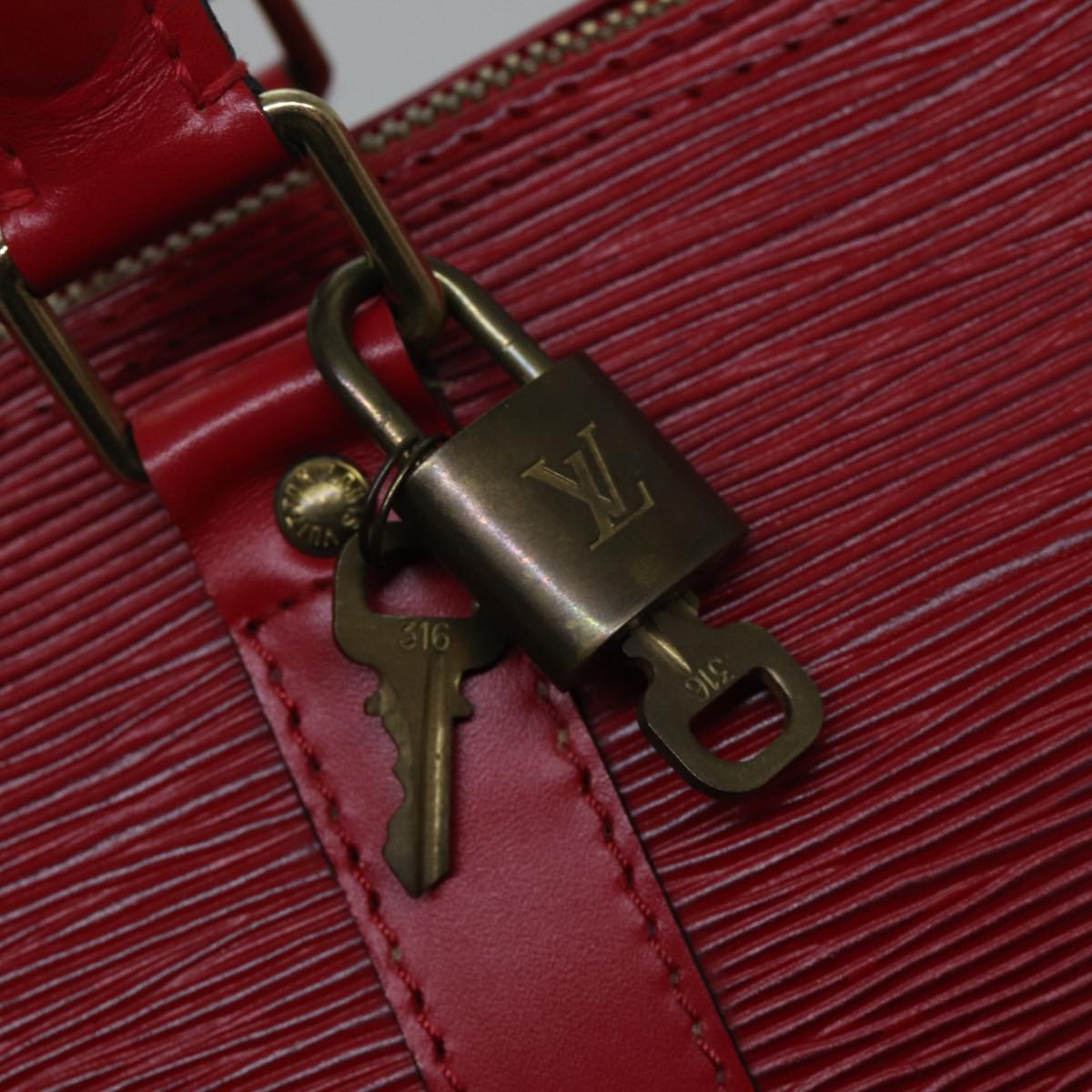 Louis Vuitton Keepall 45, Red, Leather, travel