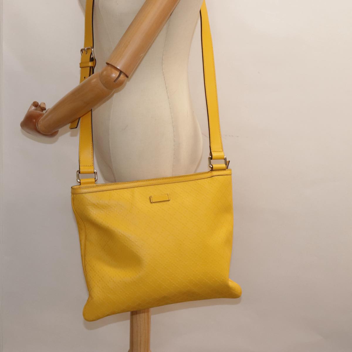 Gucci Diamantissima, Yellow, Leather, shoulder