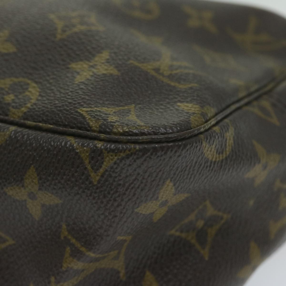 Louis Vuitton Trousse de Toilette, Brown, Canvas, clutch