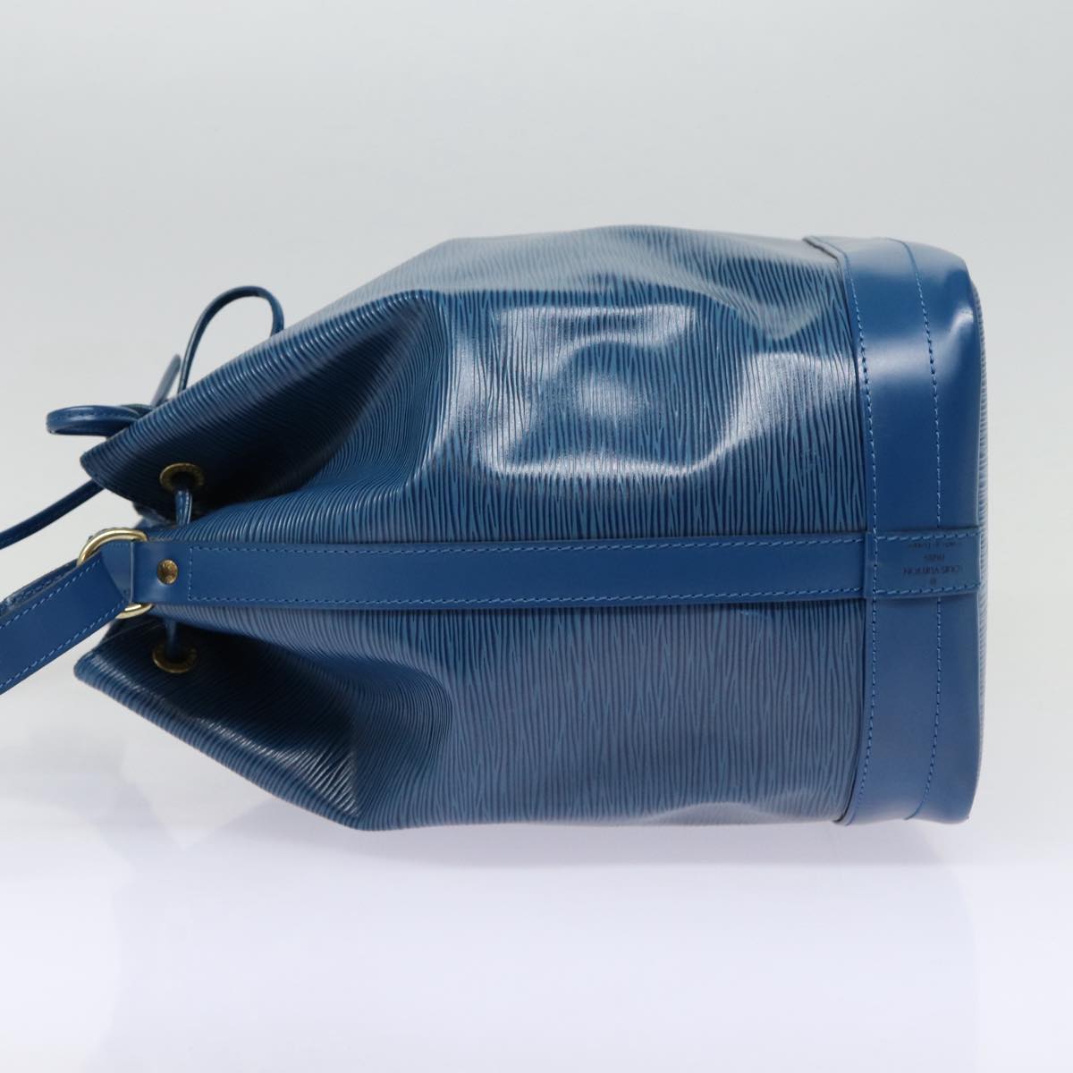 Louis Vuitton Noe, Blue, Leather, shoulder