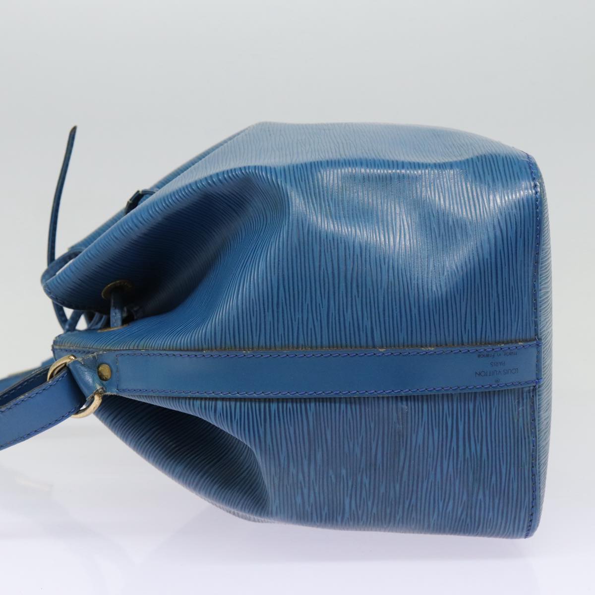 Louis Vuitton Noé, Blue, Leather, shoulder