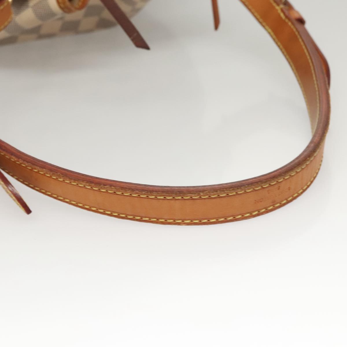 Louis Vuitton Noé, White, Canvas, shoulder