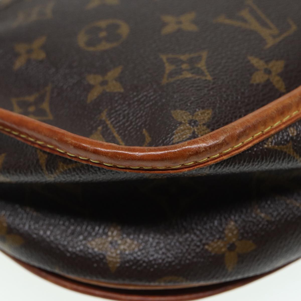 Louis Vuitton Menilmontant, Brown, Canvas, shoulder