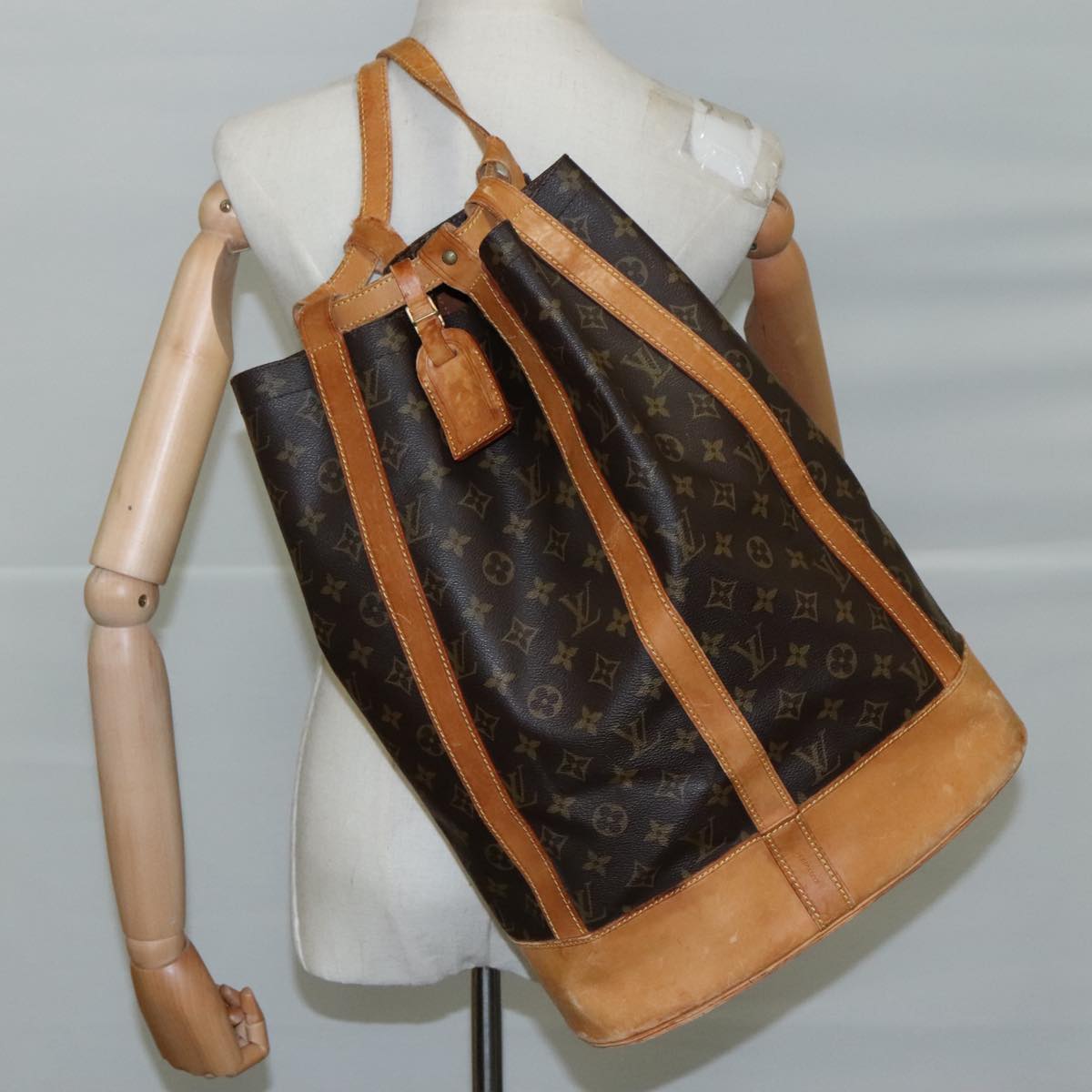 Louis Vuitton Randonnée, Brown, Canvas, shoulder