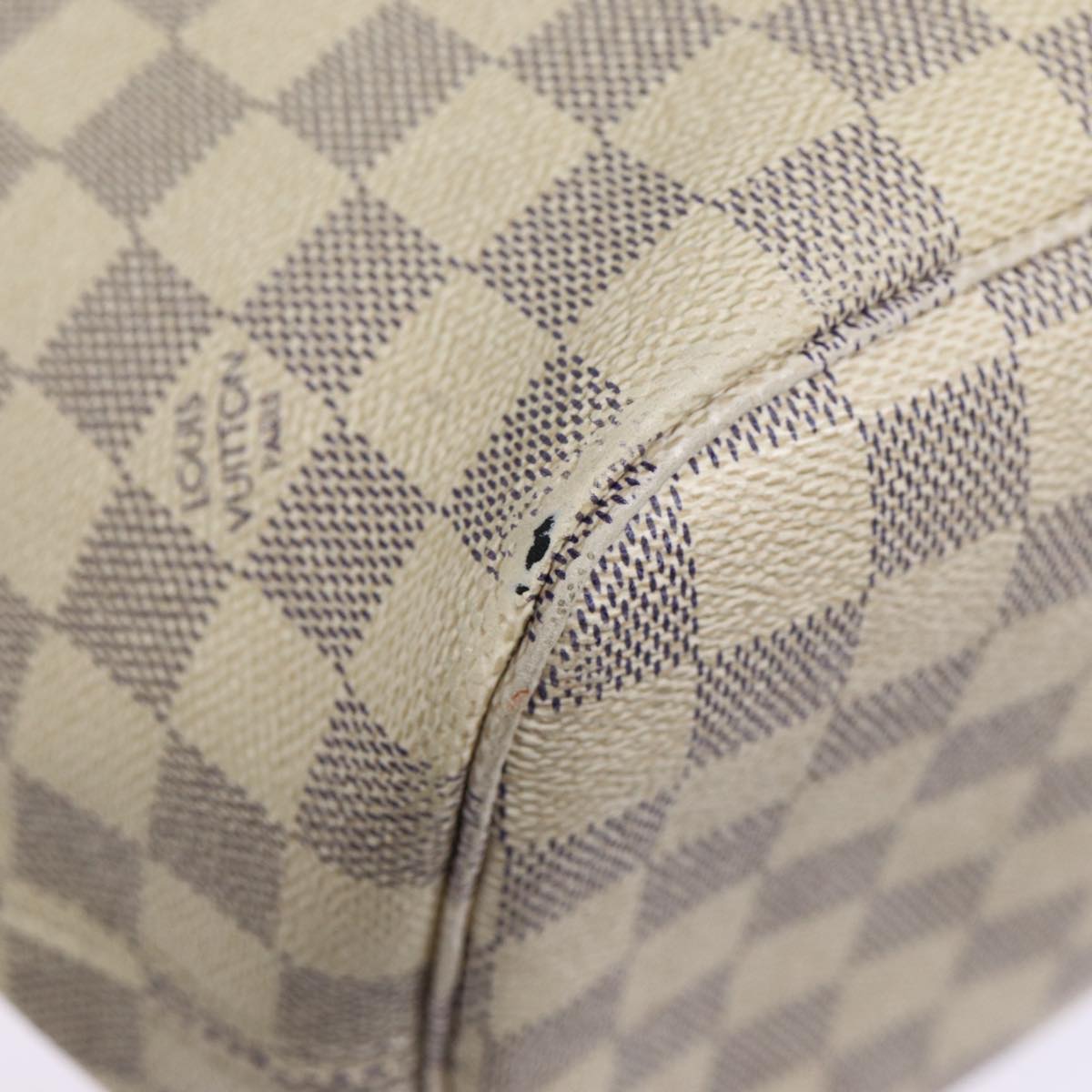 Louis Vuitton Neverfull MM, White, Canvas, tote