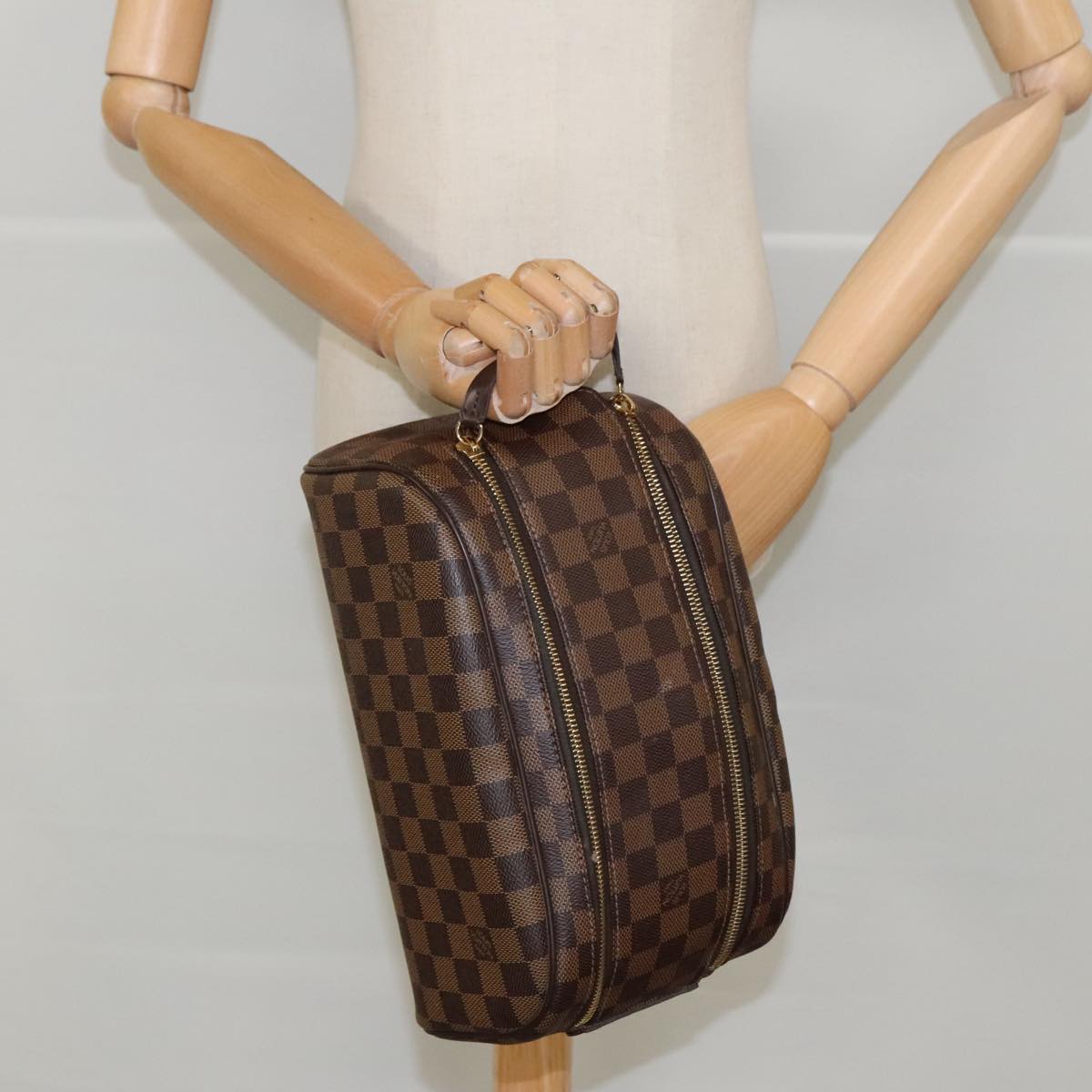 Louis Vuitton Trousse de Toilette, Brown, Canvas, clutch