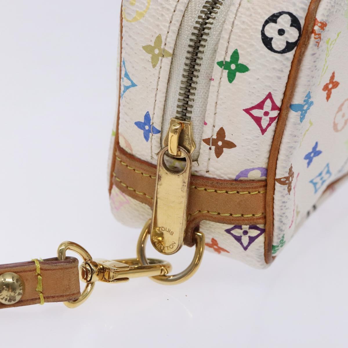 Louis Vuitton Wapity, White, Canvas, clutch