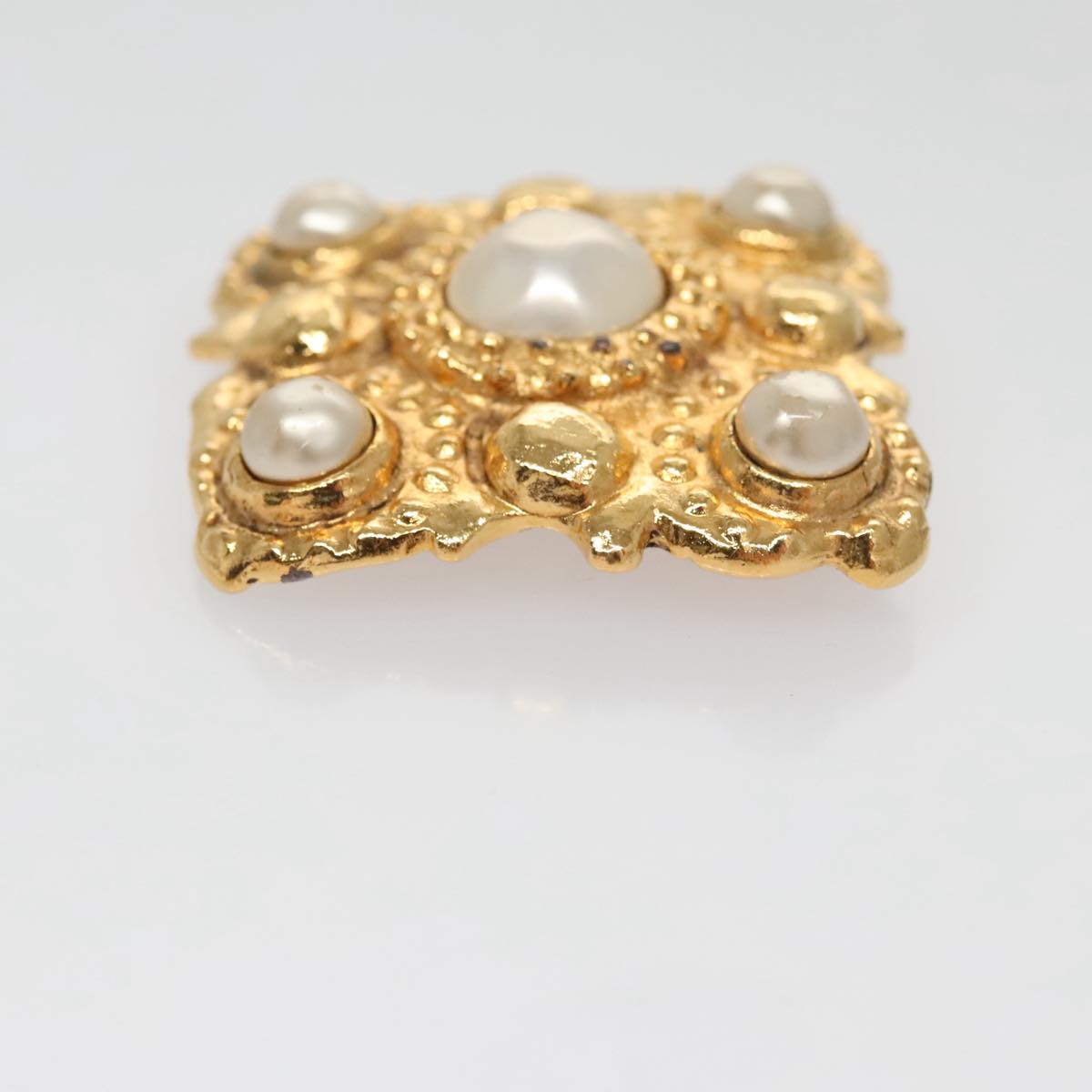 Chanel, Gold, Gold Plated, brooch