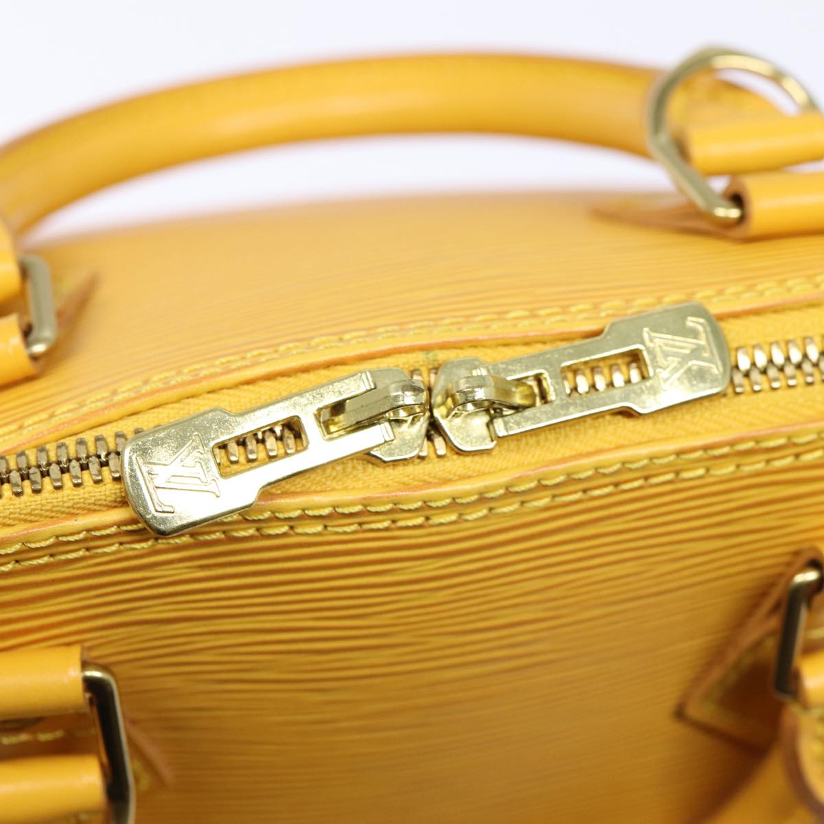 Louis Vuitton Alma, Yellow, Leather, handbag