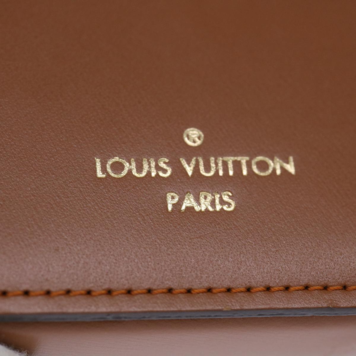 Louis Vuitton Boîte chapeau, Brown, Canvas, wallet