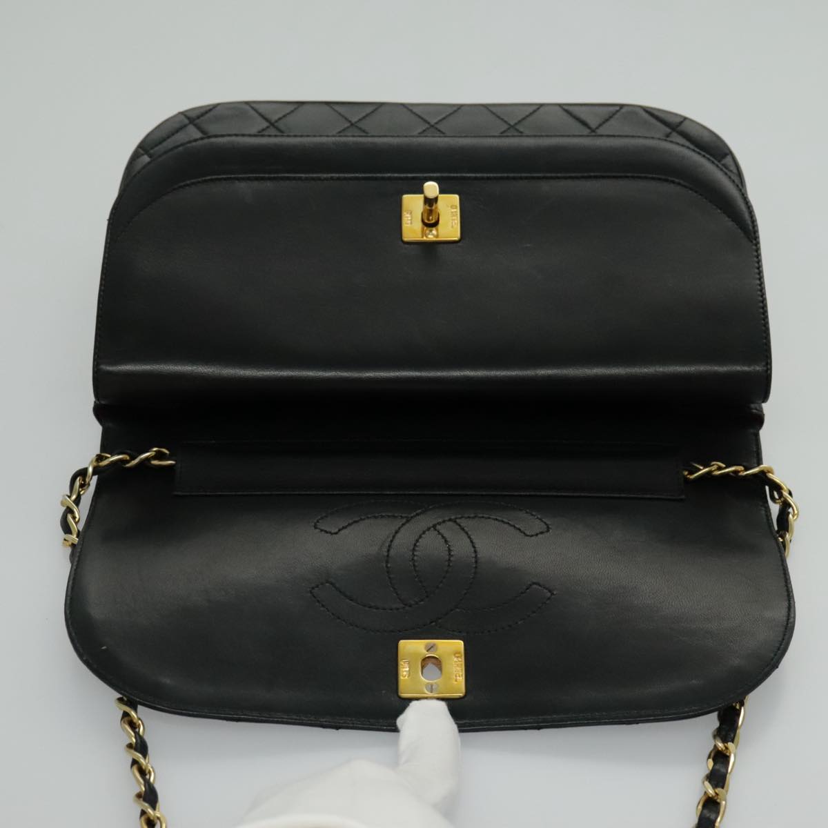 Chanel Flap bag, Black, Leather, shoulder