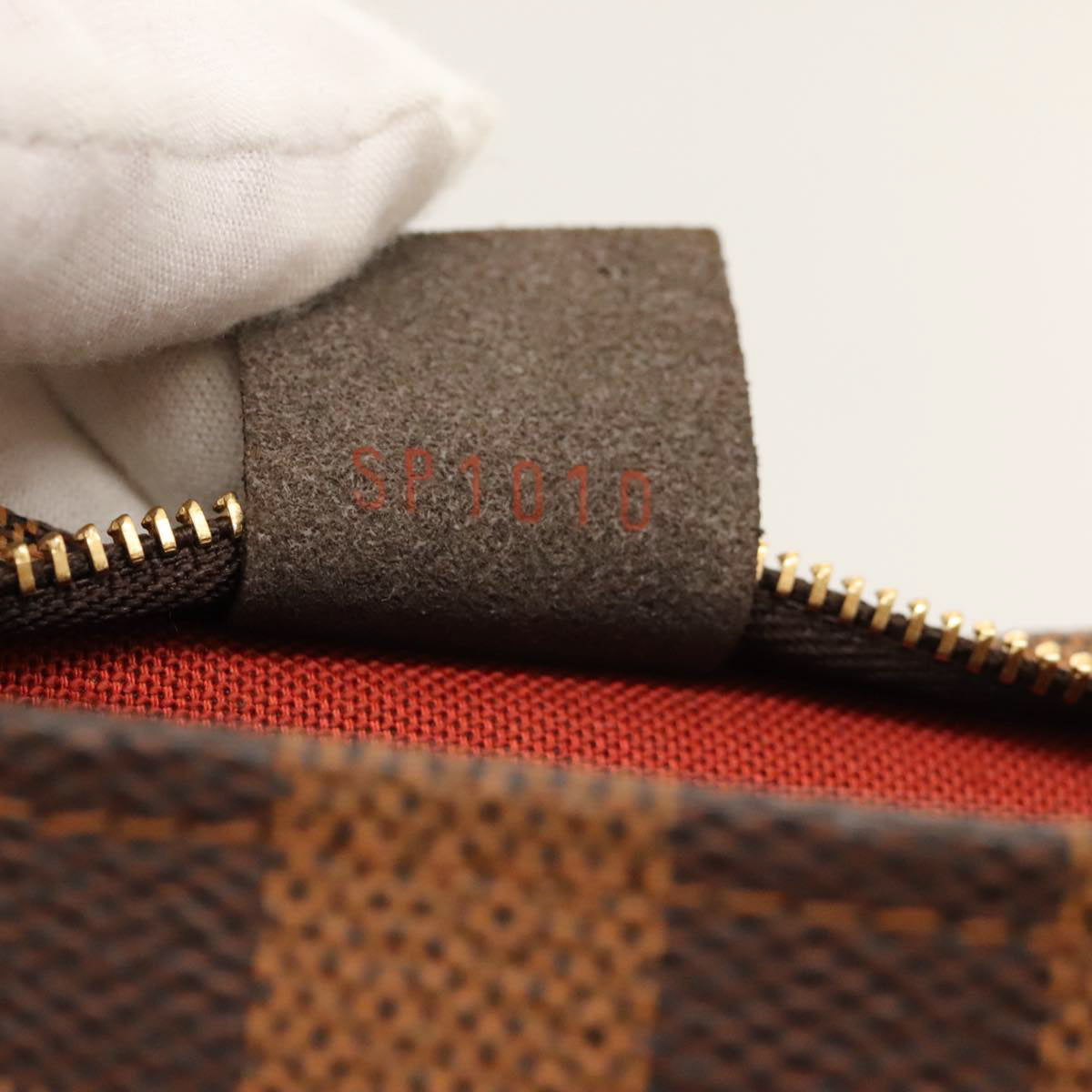 Louis Vuitton Truth, Brown, Canvas, clutch