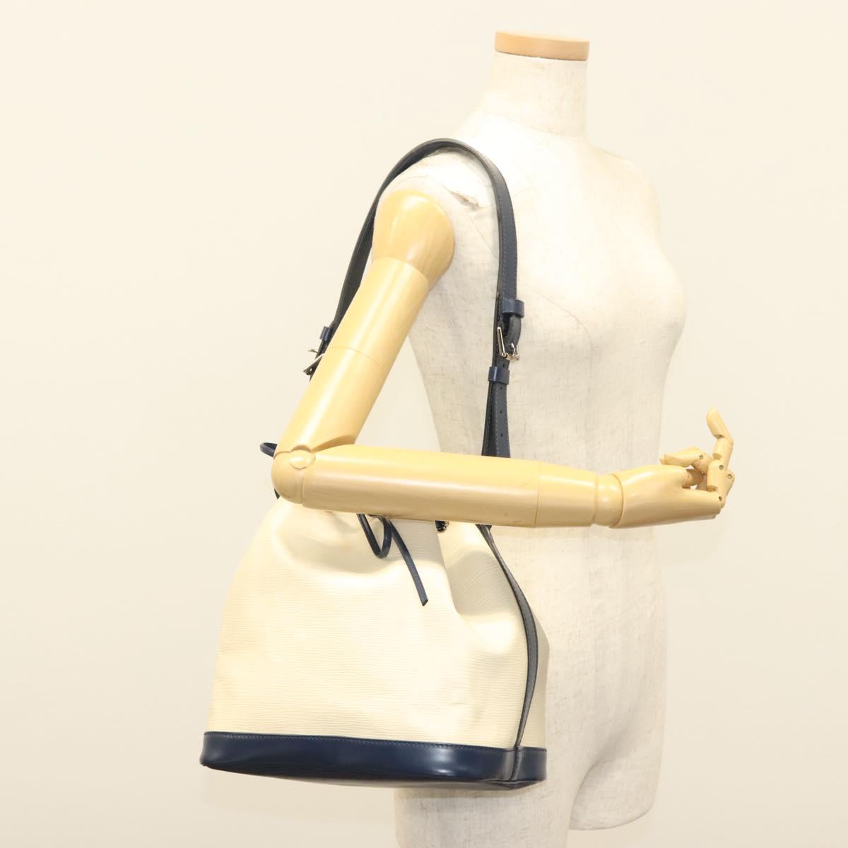 Louis Vuitton Petit Noé, White, Leather, shoulder
