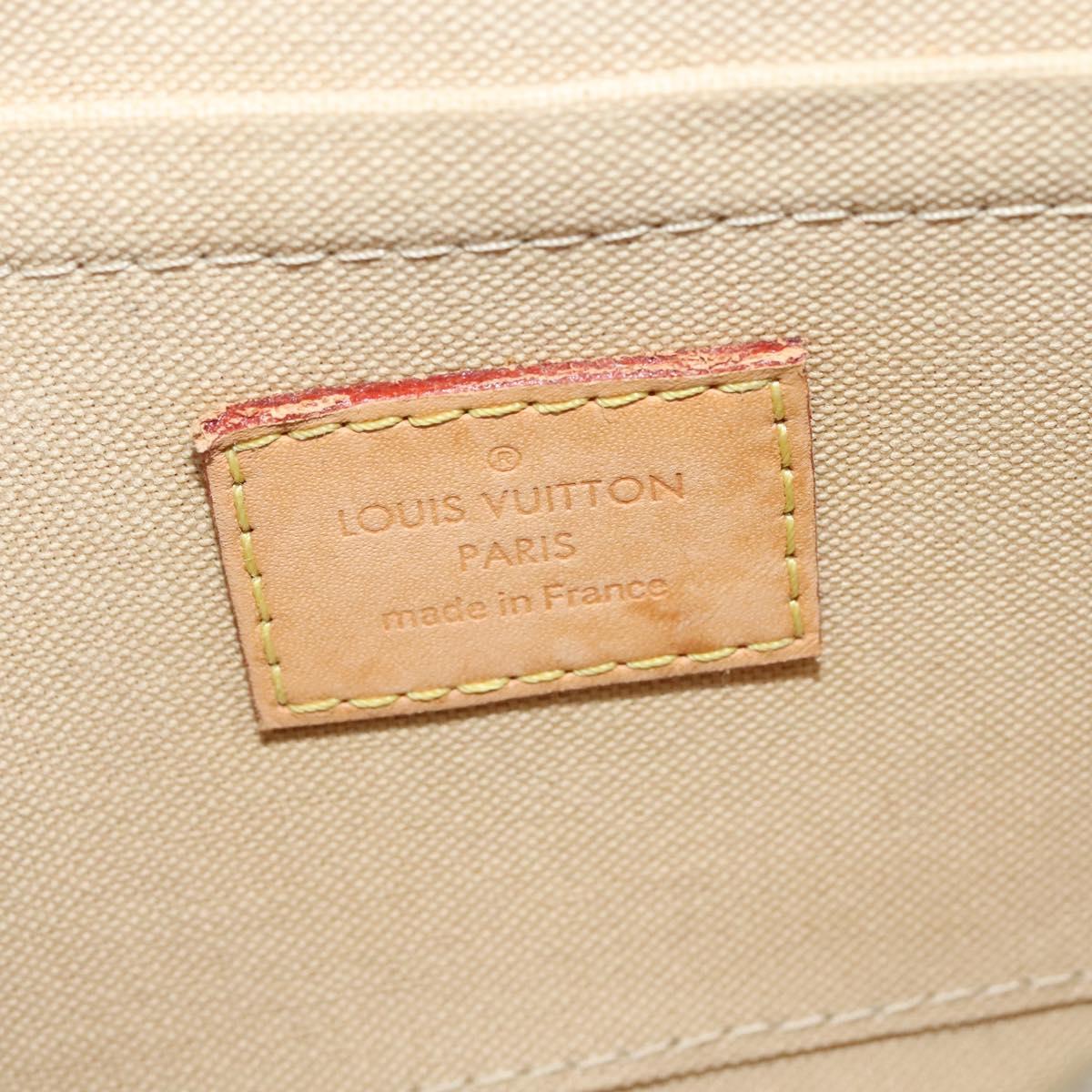 Louis Vuitton Favorite, White, Canvas, shoulder