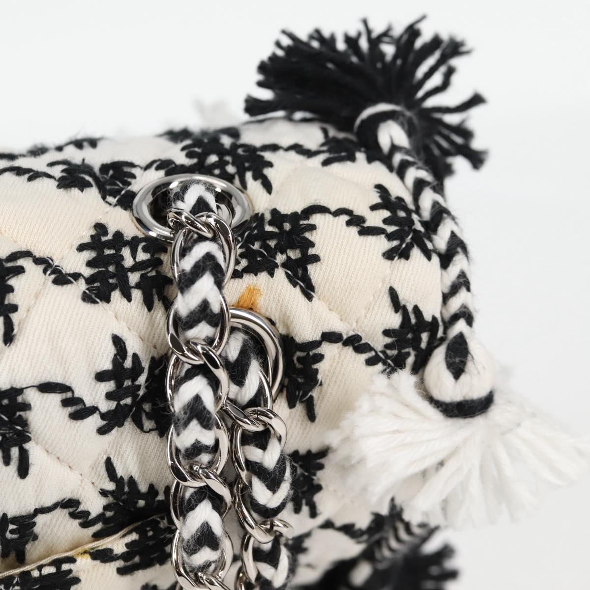 Chanel Timeless, White, Cotton, shoulder