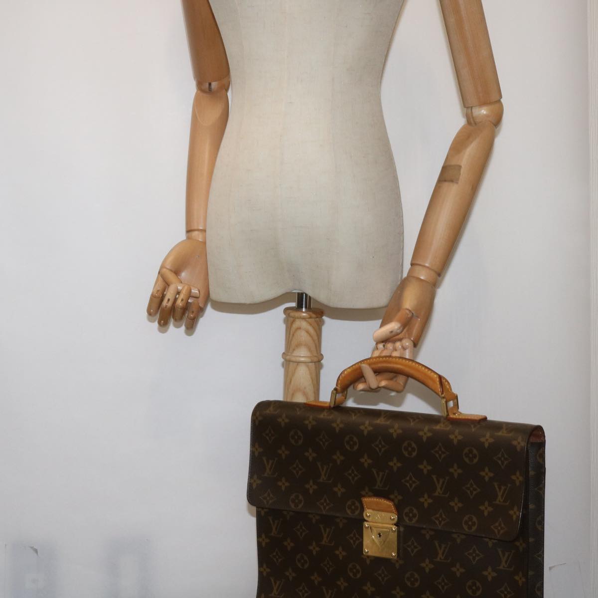 Louis Vuitton Laguito, Brown, Canvas, handbag