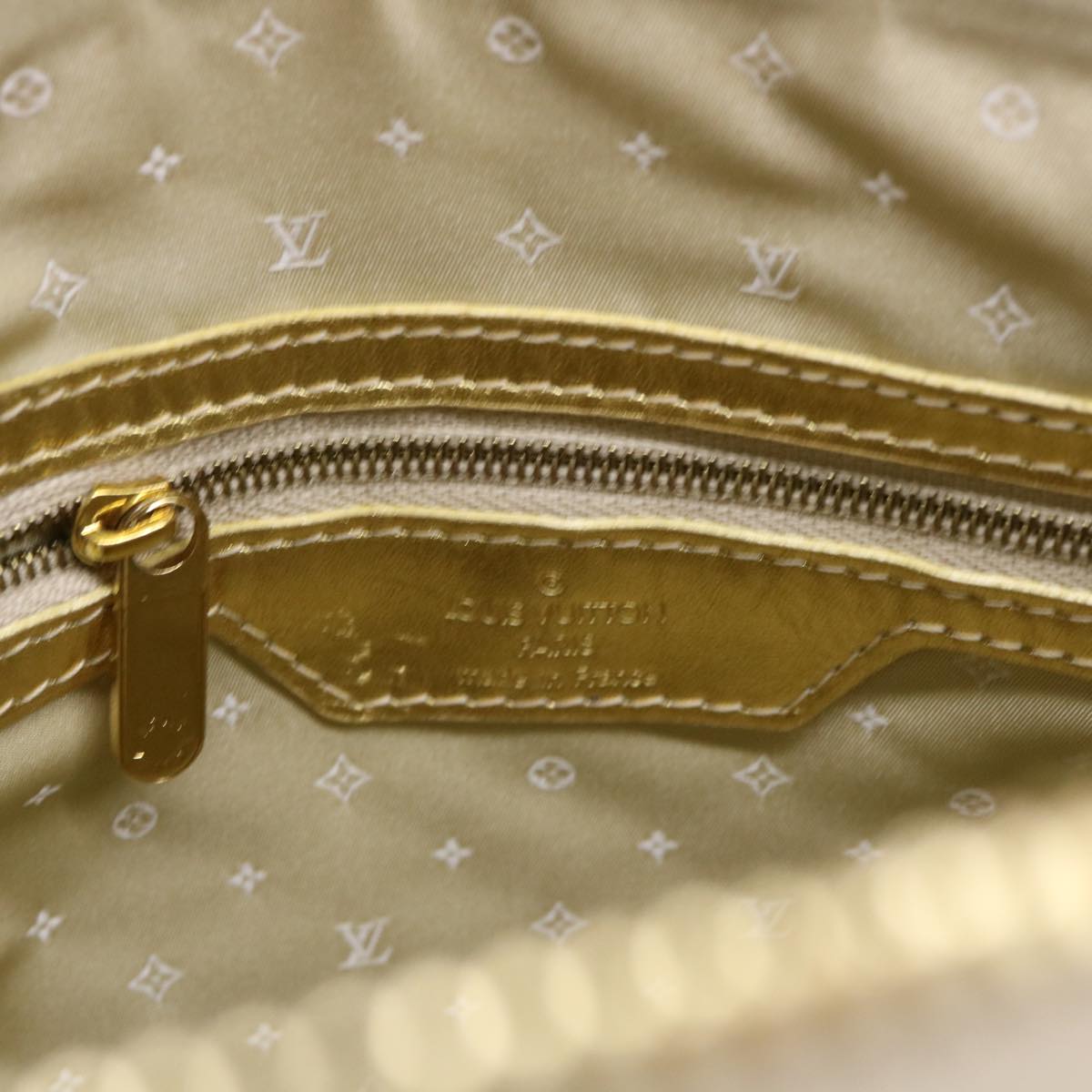 Louis Vuitton Lockit, Gold, Leather, handbag