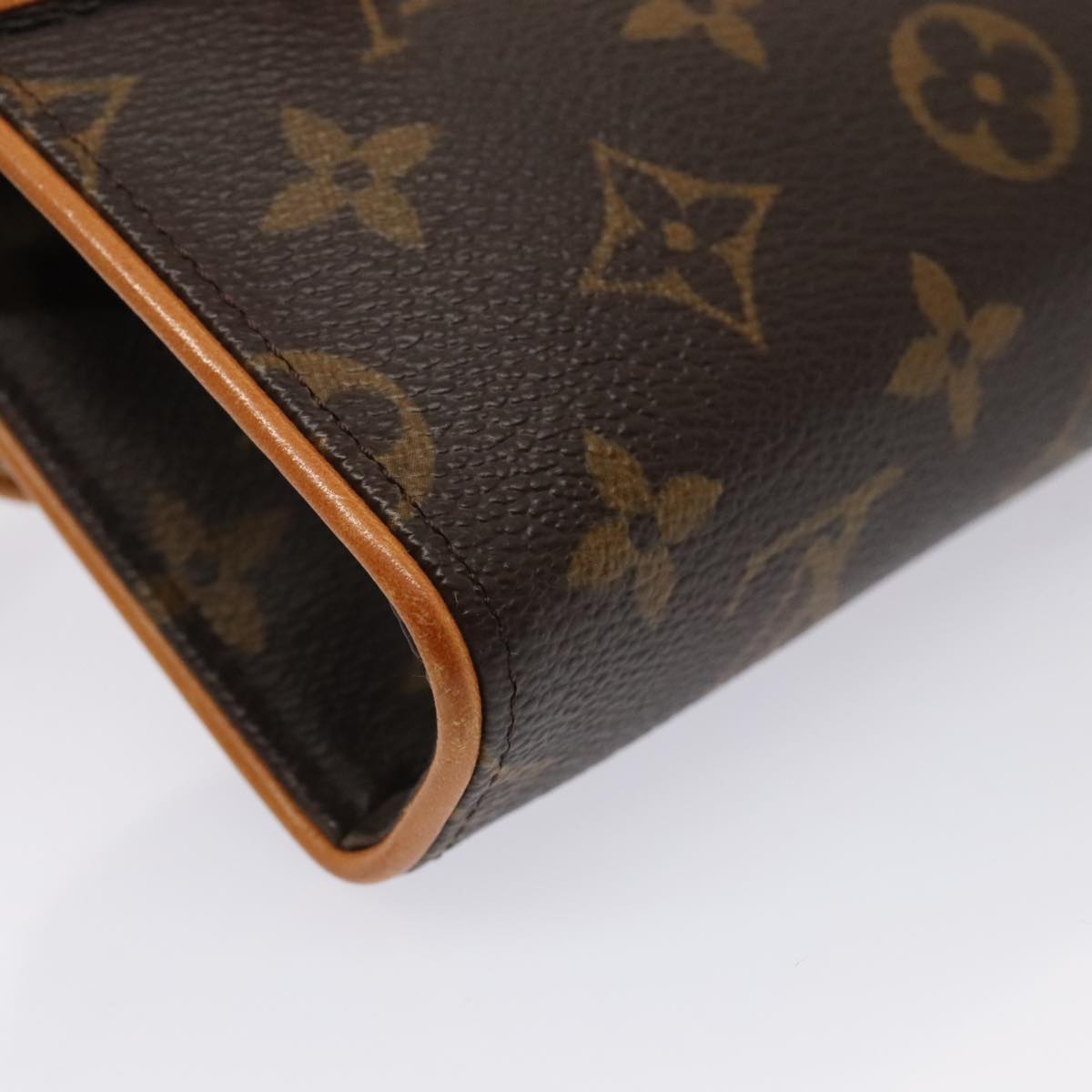 Louis Vuitton Florentine, Brown, Canvas, shoulder