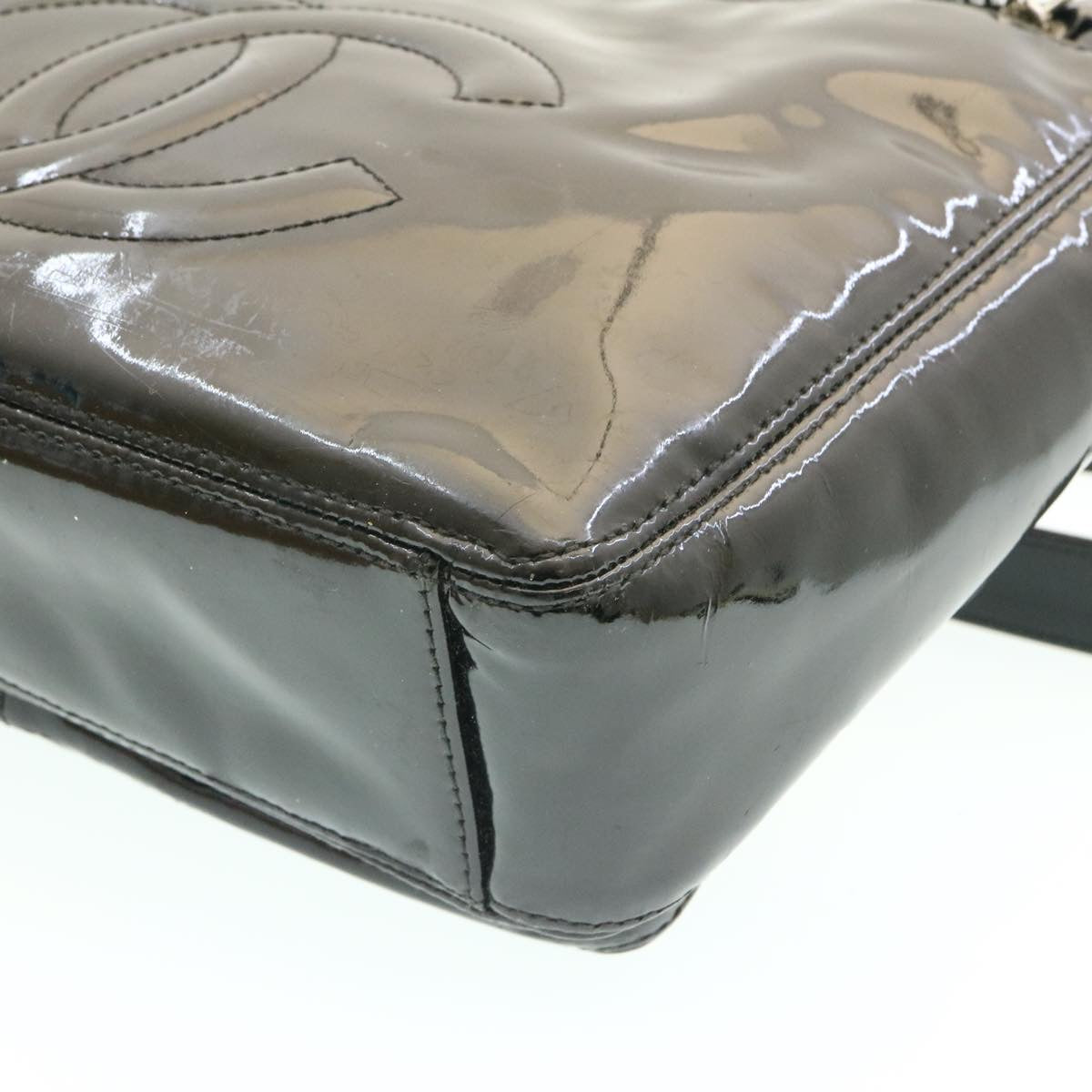 Chanel -, Black, Patent Leather, shoulder