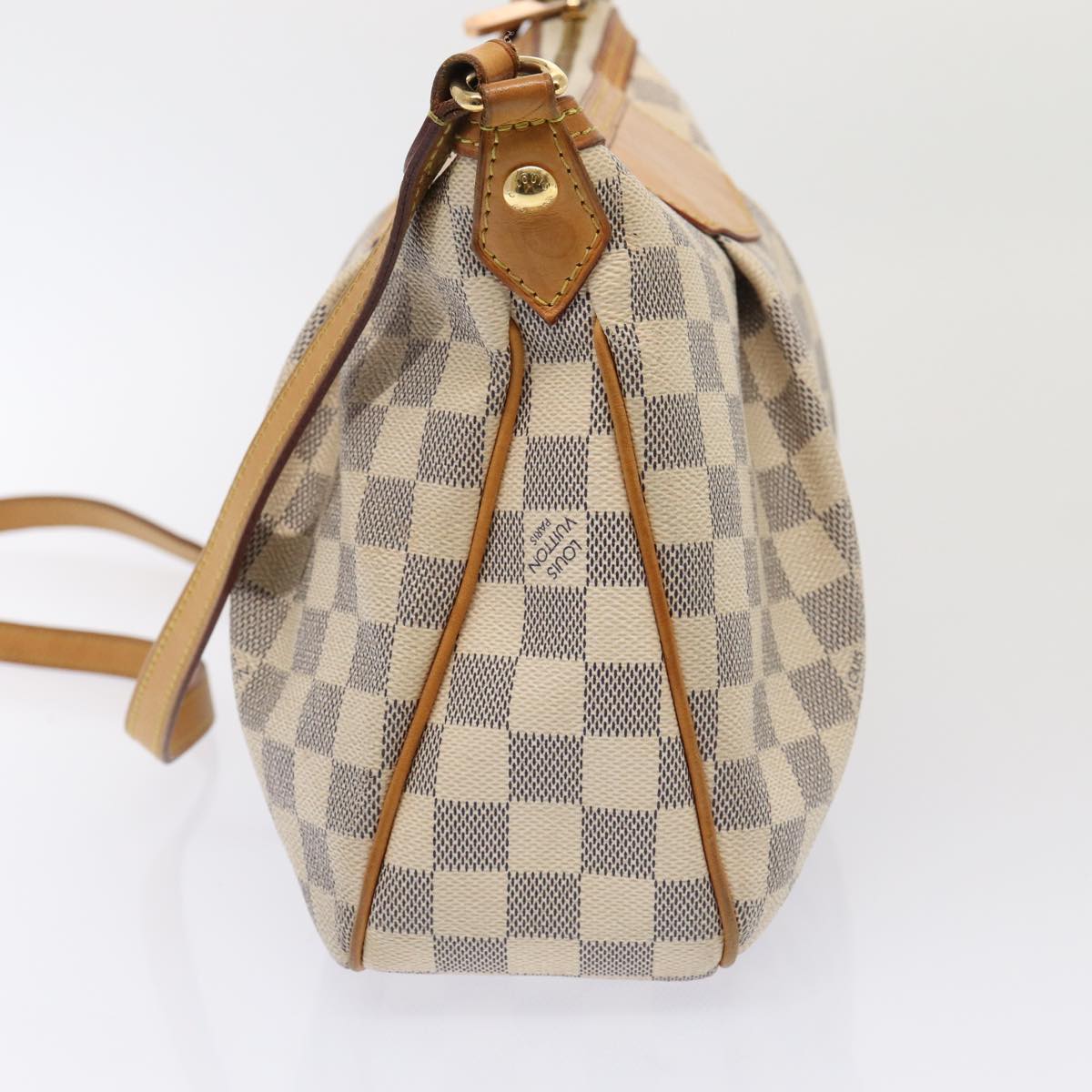 Louis Vuitton Siracusa, White, Canvas, shoulder