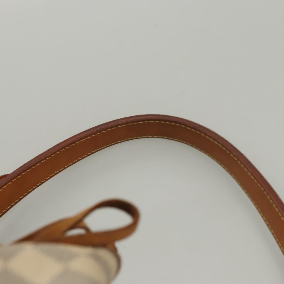 Louis Vuitton Noé, White, Canvas, shoulder