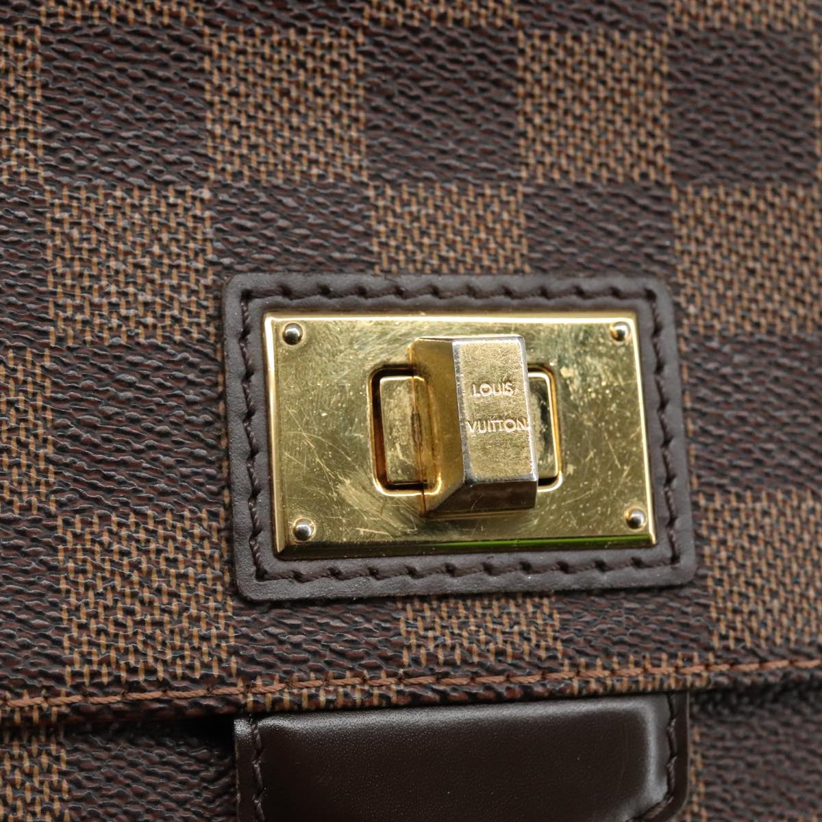 Louis Vuitton Besace, Brown, Canvas, shoulder