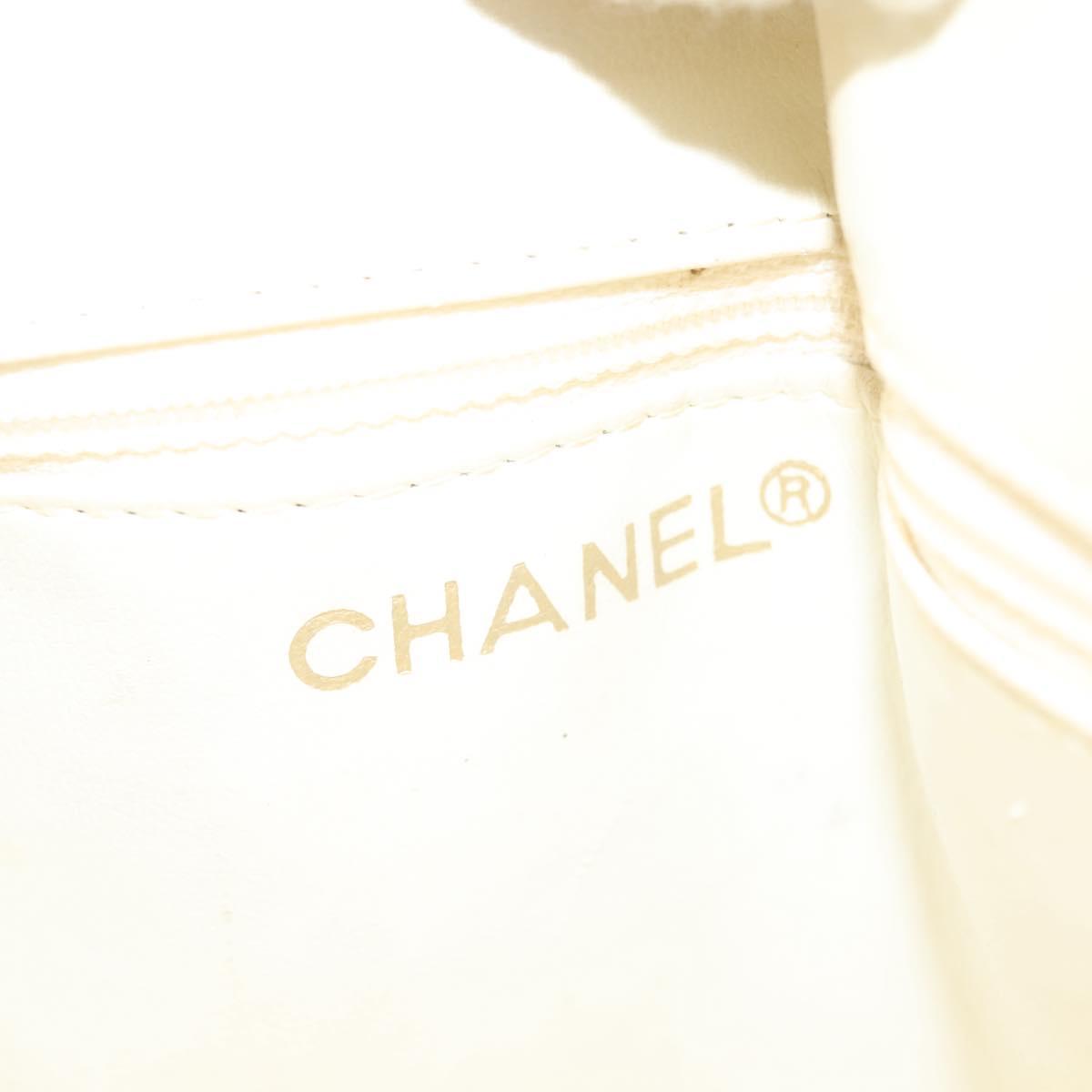 Chanel Matelassé, "WHITE,GOLD", Leather, shoulder