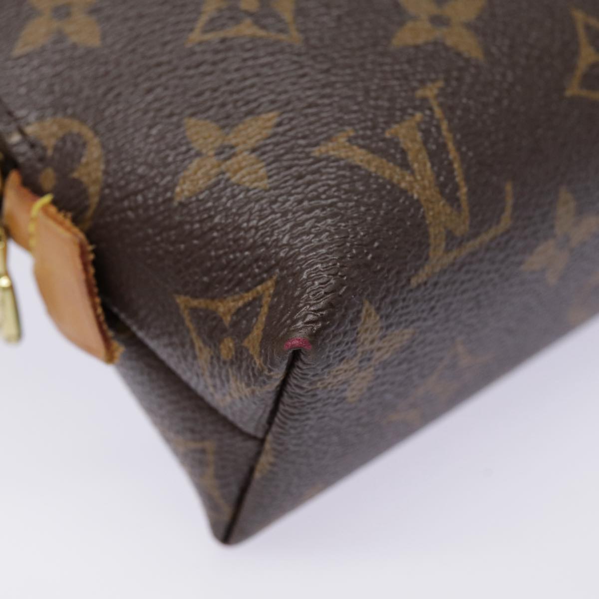 Louis Vuitton Cosmetic Pouch, Multicolour, Canvas, clutch