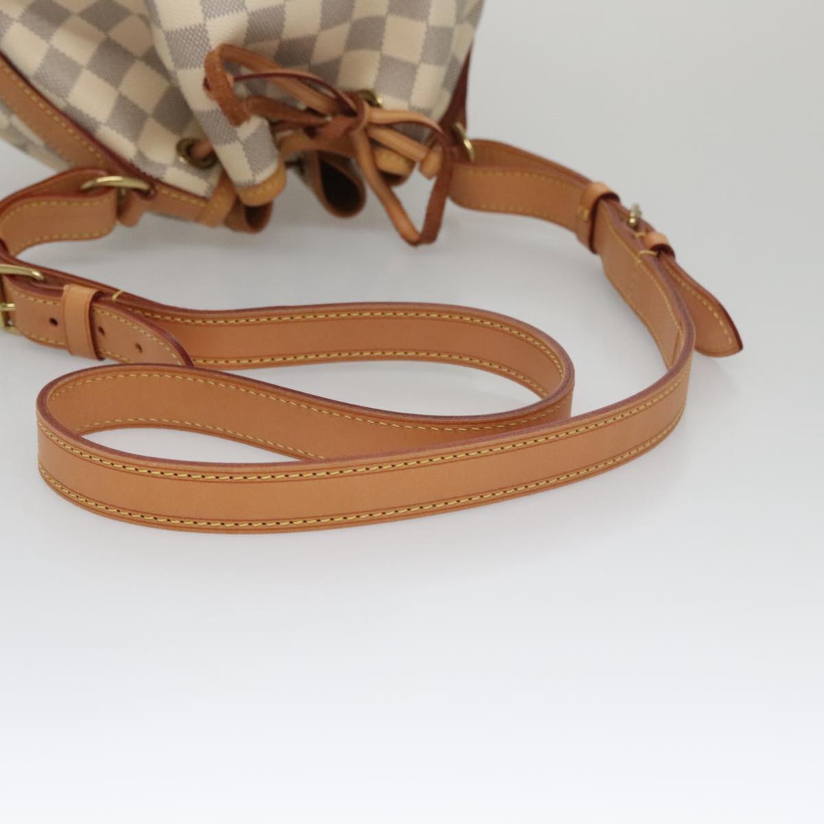 Louis Vuitton Noé BB, White, Canvas, shoulder