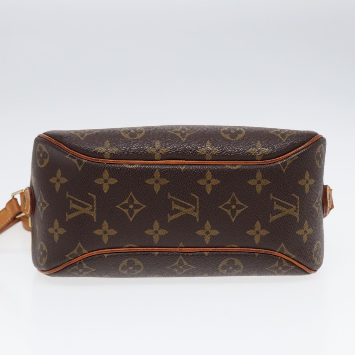 Louis Vuitton Besace, Brown, Canvas, shoulder