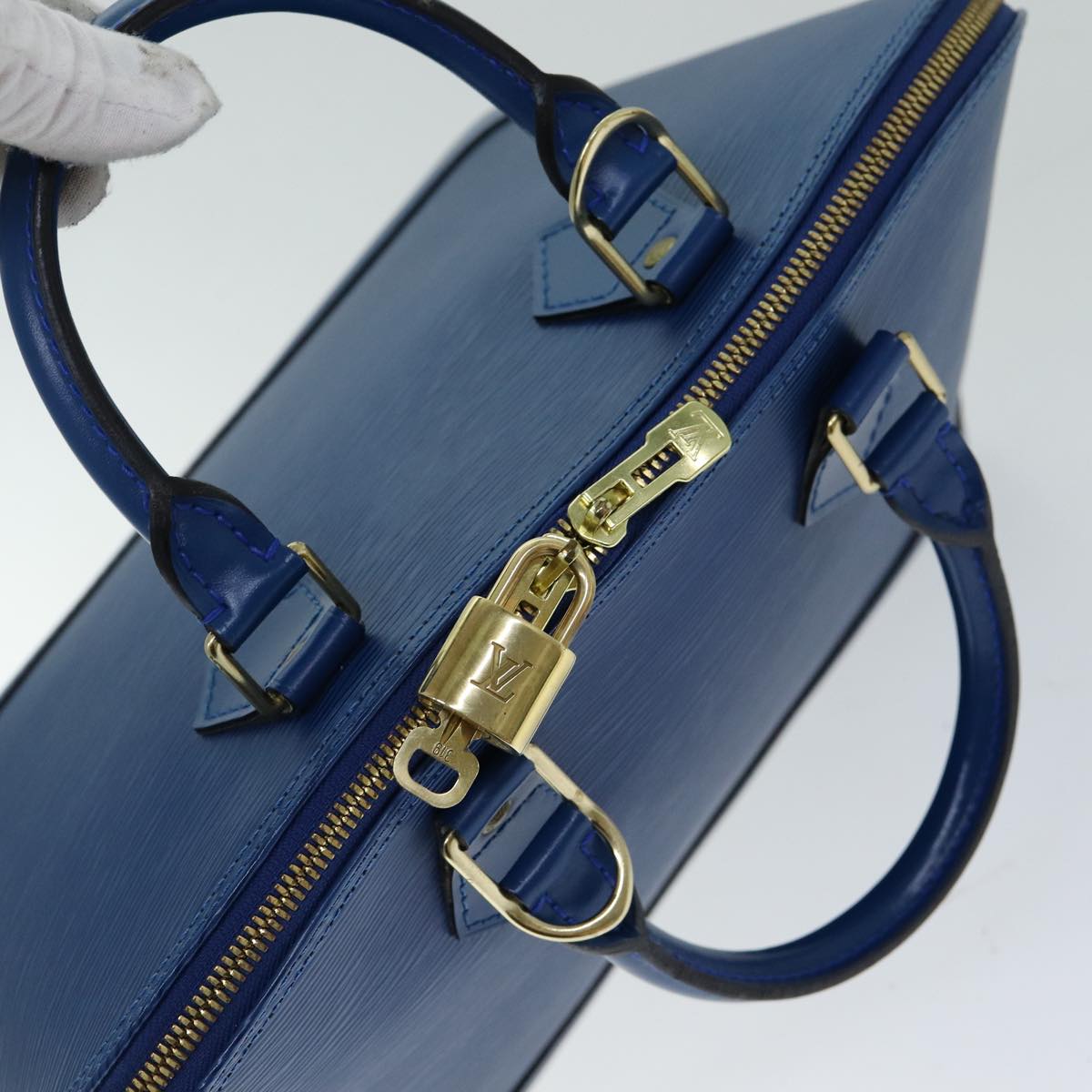 Louis Vuitton Alma, Blue, Leather, handbag