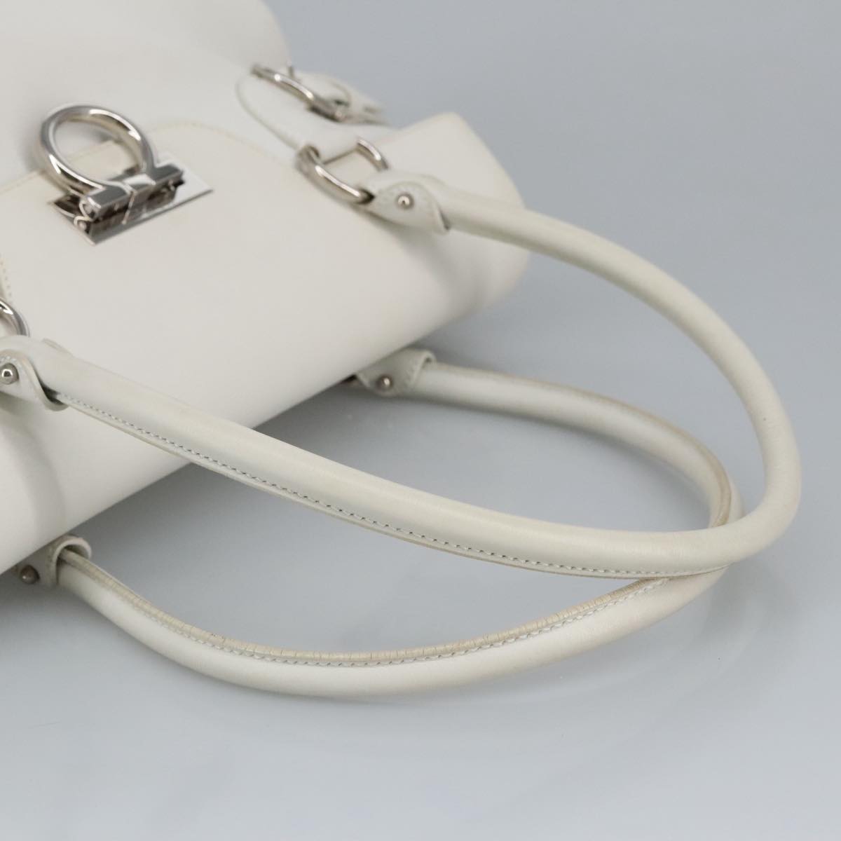 Salvatore Ferragamo, White, Leather, shoulder