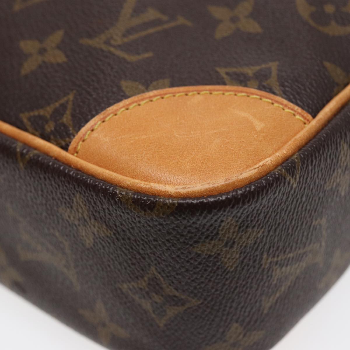 Louis Vuitton Compiegne 28, Brown, Canvas, clutch