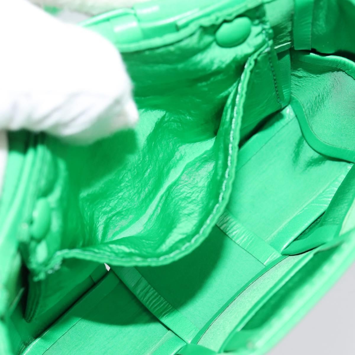 Bottega Veneta Cassette Maxi Intrecciato Leather, Green, Leather, Clutch