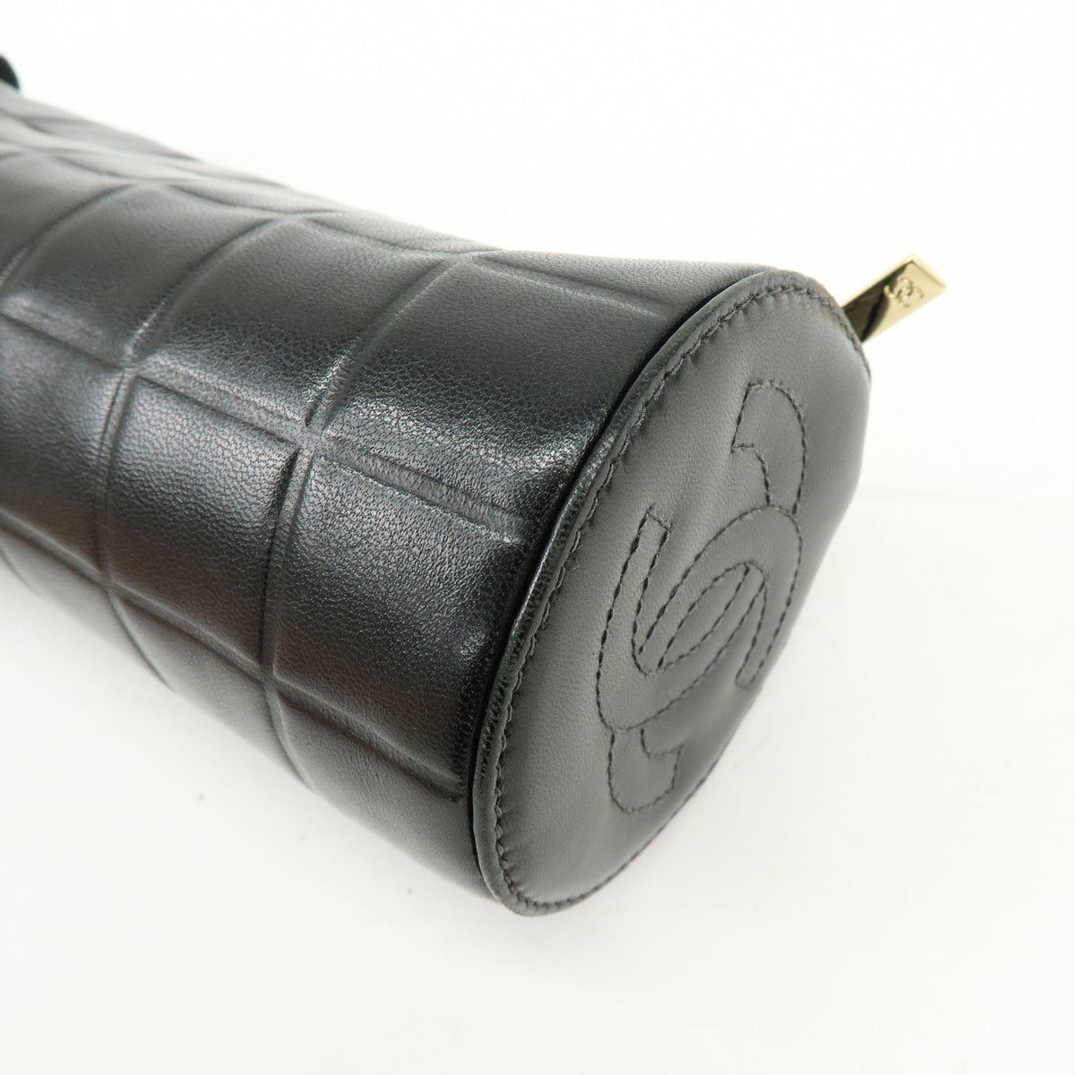 Chanel Chocolate Bar Cosmetic Quilted Lambskin, Black, Leather, Toiletry Case