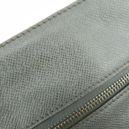 Louis Vuitton Sasha Taiga Leather, Gray, Leather, Handbag