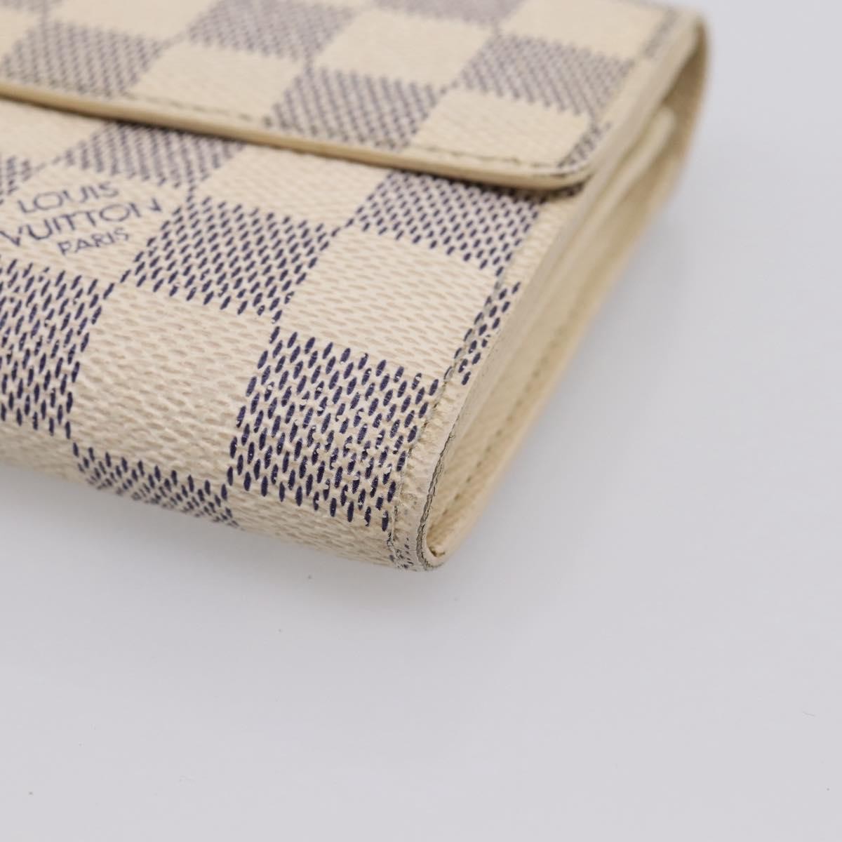 Louis Vuitton Sarah Damier, White, Canvas, Wallet