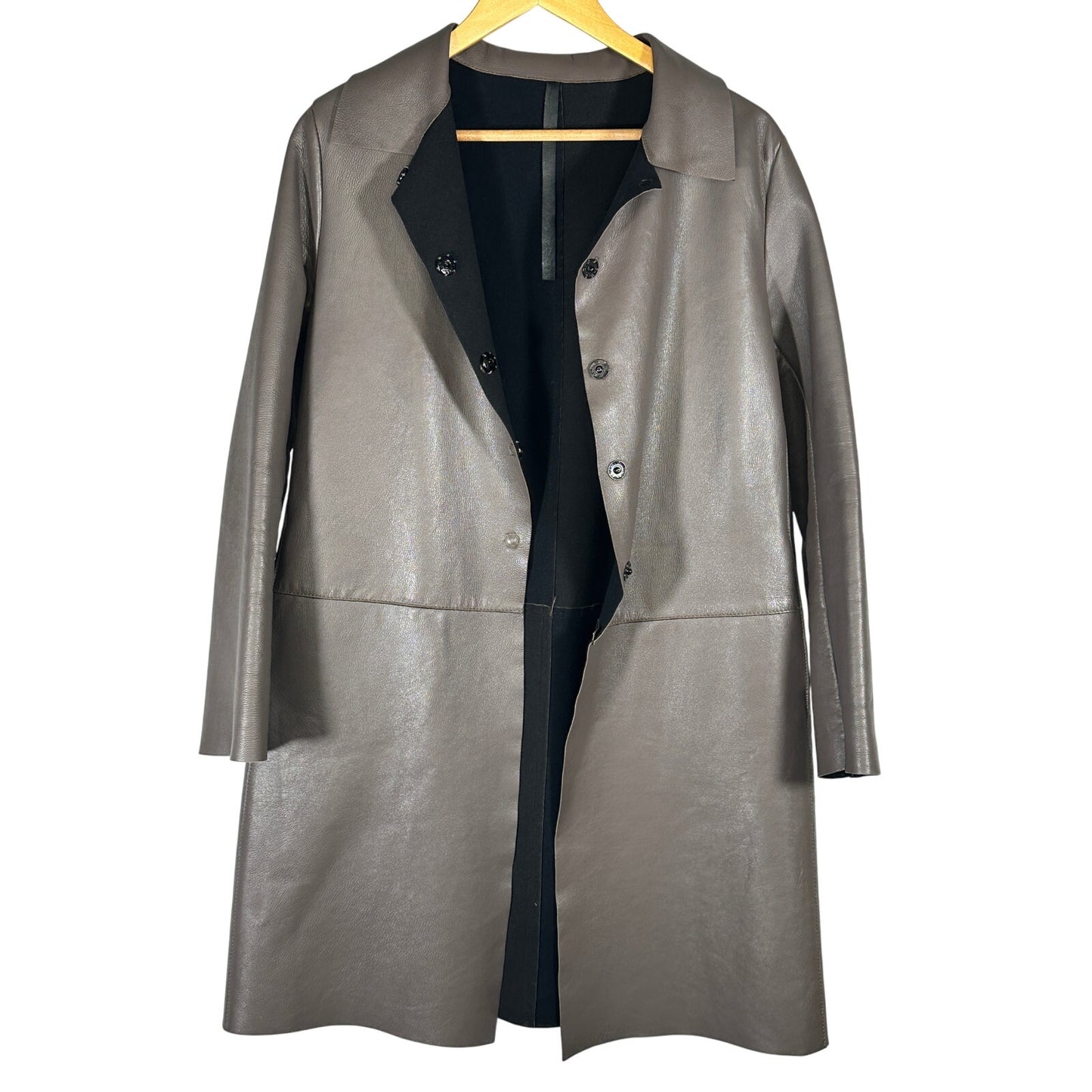 Liviana Conti Coat 42 IT Brown Leather Snap Button