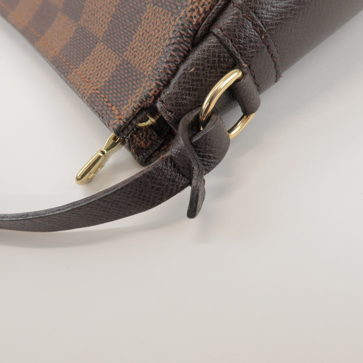 Louis Vuitton Trousse Make Up Damier, Brown, Canvas, Clutch