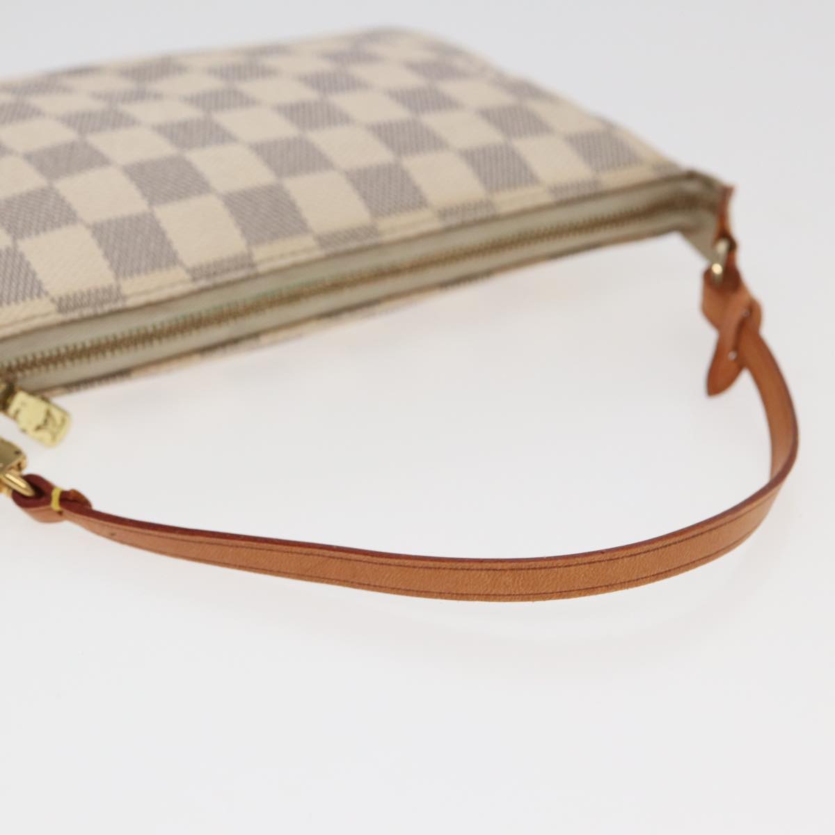 Louis Vuitton Pochette accessoires, White, Canvas, clutch