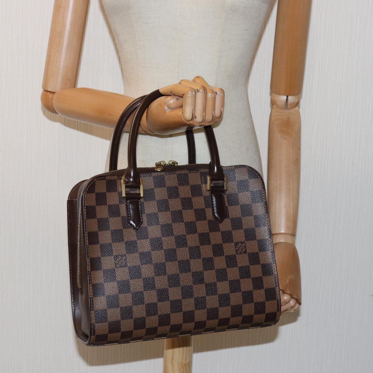 Louis Vuitton Triana, Brown, Canvas, handbag