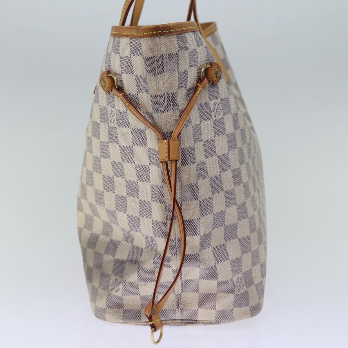 Louis Vuitton Neverfull MM, White, Canvas, tote